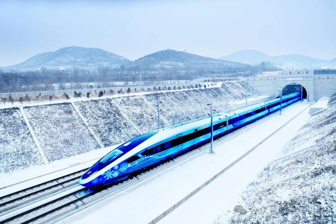 领高铁商业运营速度的无人区爱游戏又一重器！中国率先占(图13)