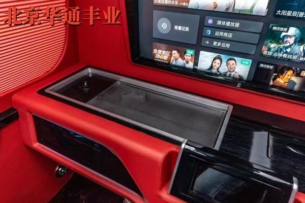 价一览表 丰田海狮4s店地址爱游戏ayx25年丰田海狮报(图5)